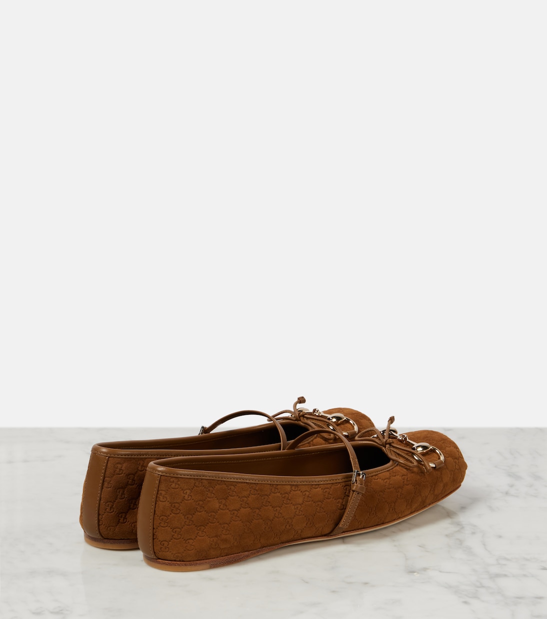 Балетки GG из замши с подвеской Horsebit Gucci, Cuoio Dafne/Cuo.Dafn — фото 2