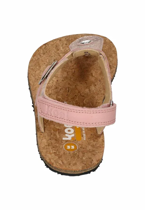Босоножки для подростков Abriana Fantasy T Bar Sandals Koel, старая роза — фото 3