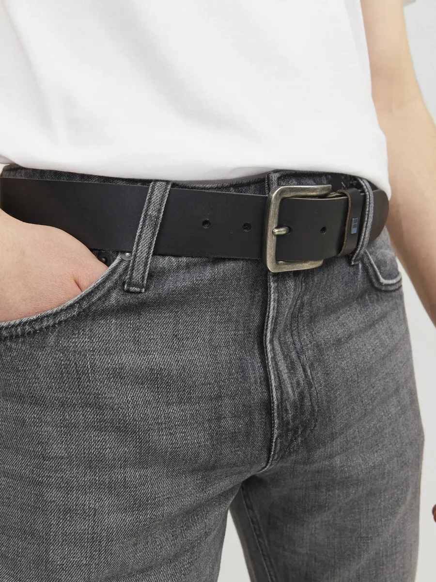 

Кожаный ремень Jack & Jones "JACFLAG LEATHER BELT 4 CM NOOS", черный