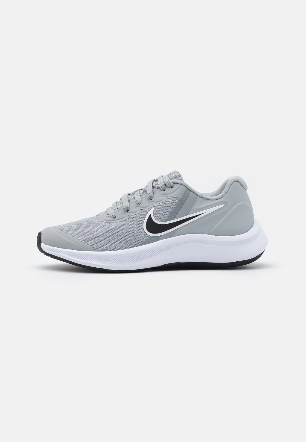 

Кроссовки нейтрального цвета NIKE STAR RUNNER 3 (GS) Nike, цвет light smoke grey/smoke grey/black