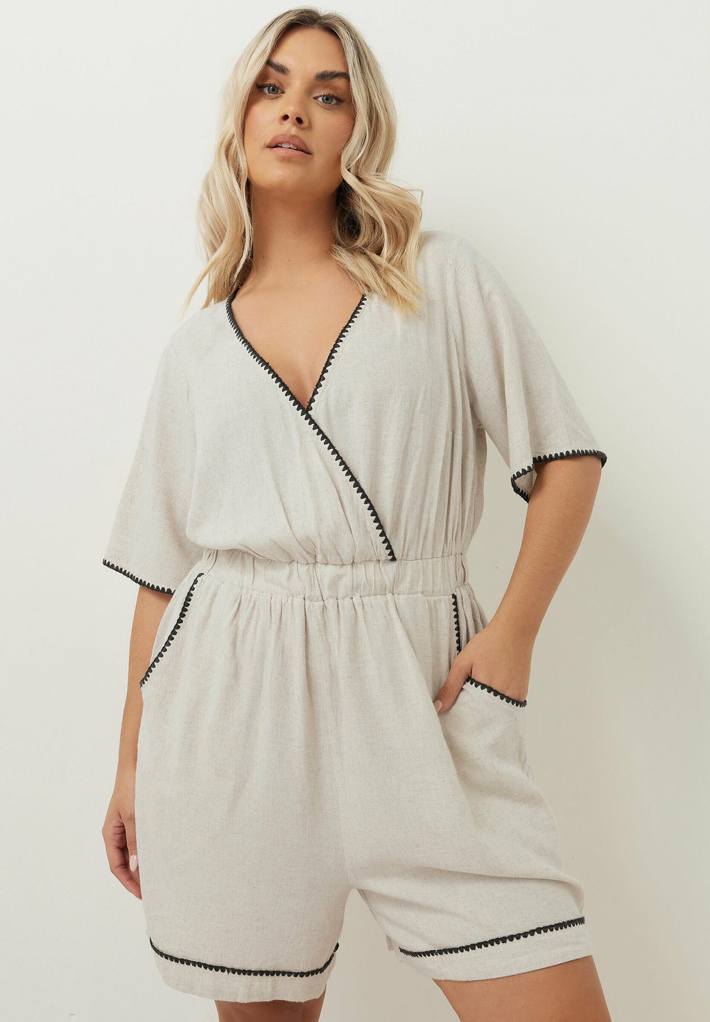 

Комбинезон Yours Clothing, бежевый