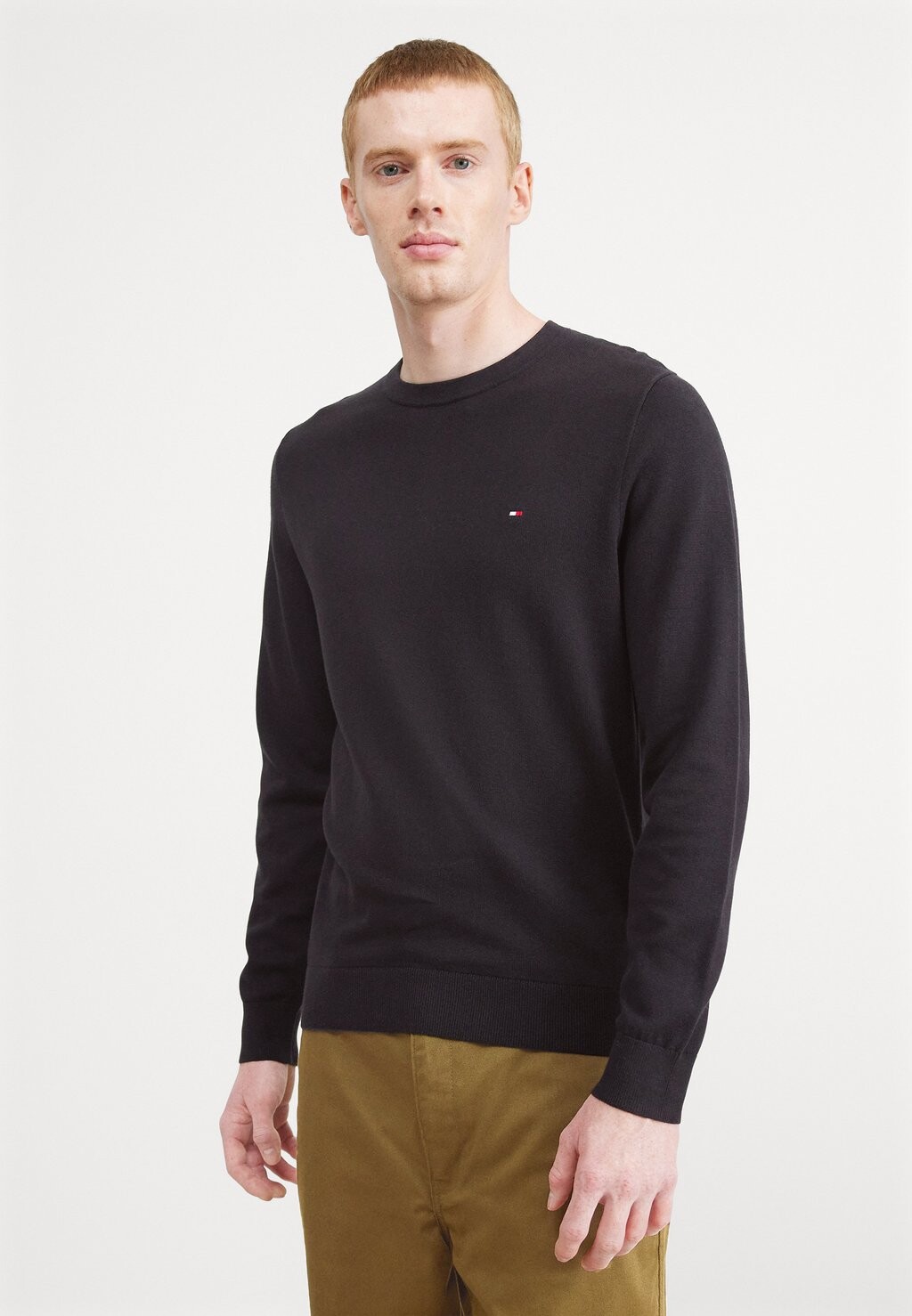 

Свитер CLASSIC CREW NECK Tommy Hilfiger, черный