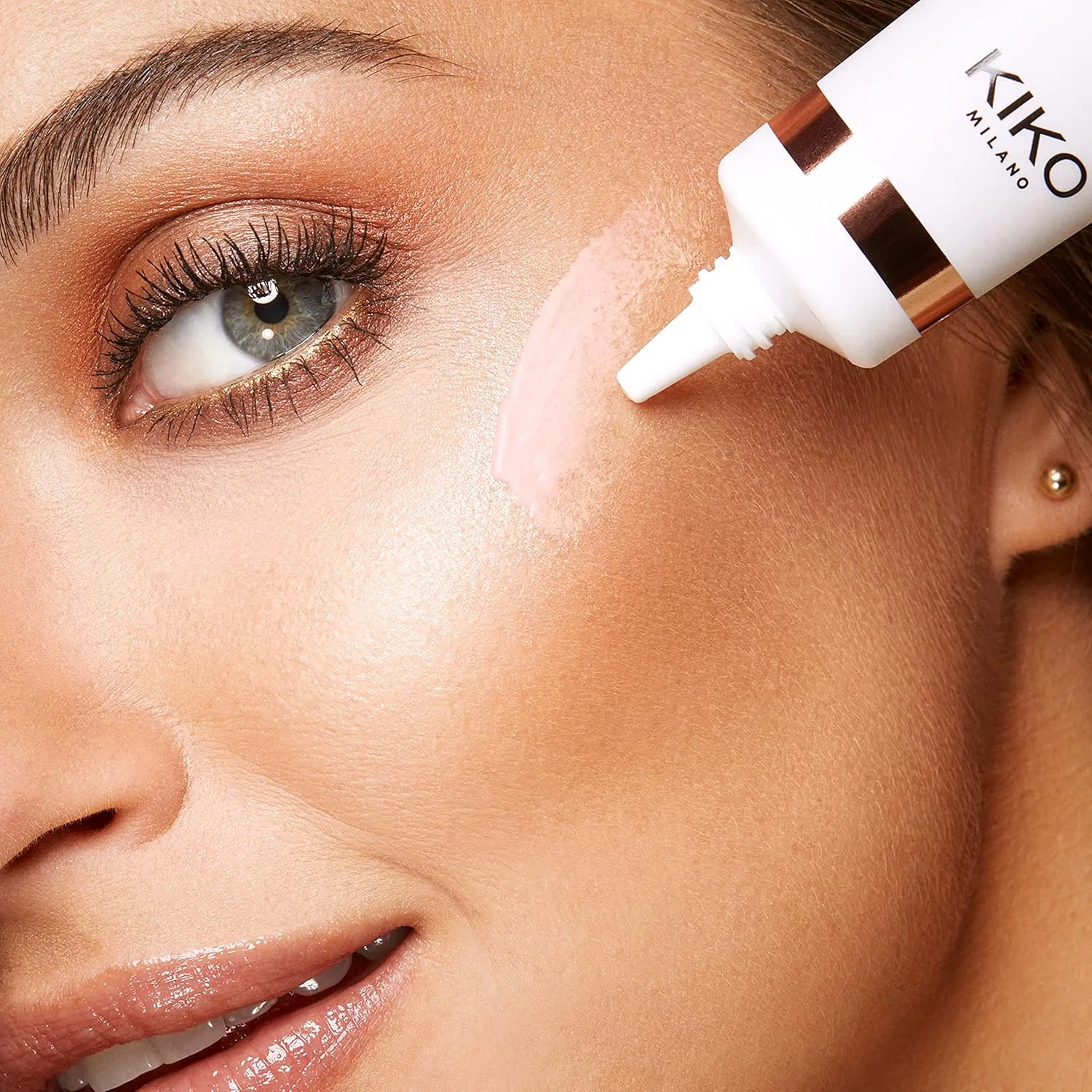 Сыворотка Kiko Milano — Совершенствующая -праймер «Radiance Boost Serum Face Base» от — фото 3