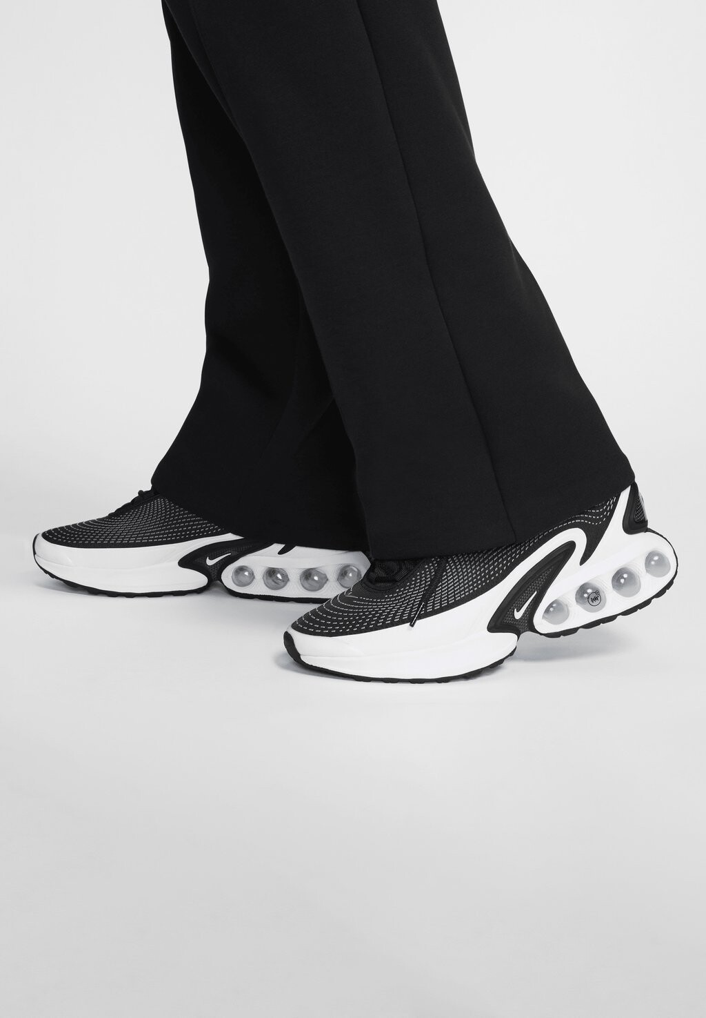 

Спортивные брюки TECH FLEECE TAILORED Nike Sportswear, черный
