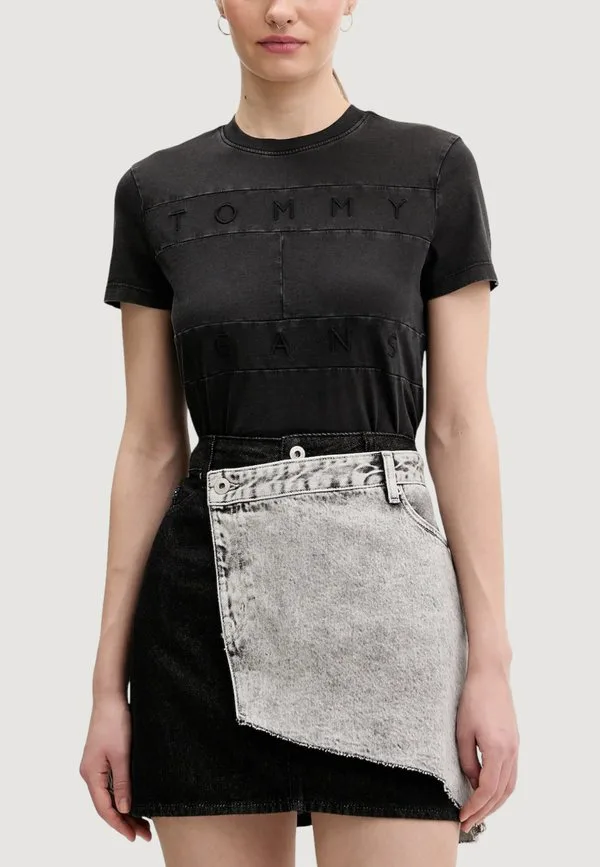

Простая футболка Tommy Jeans, Black, Черный, Простая футболка Tommy Jeans, Black