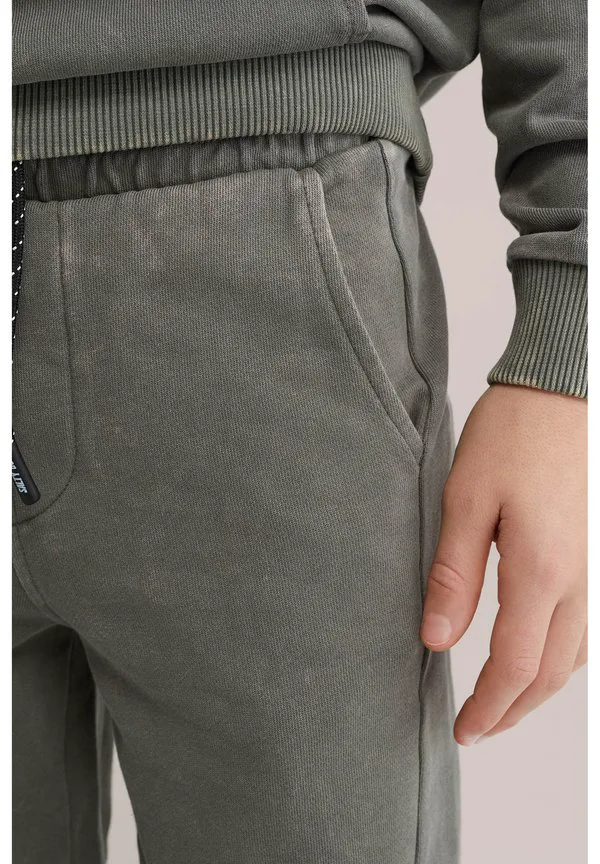 Спортивные штаны соленой собаки We Fashion, Olive Green — фото 3