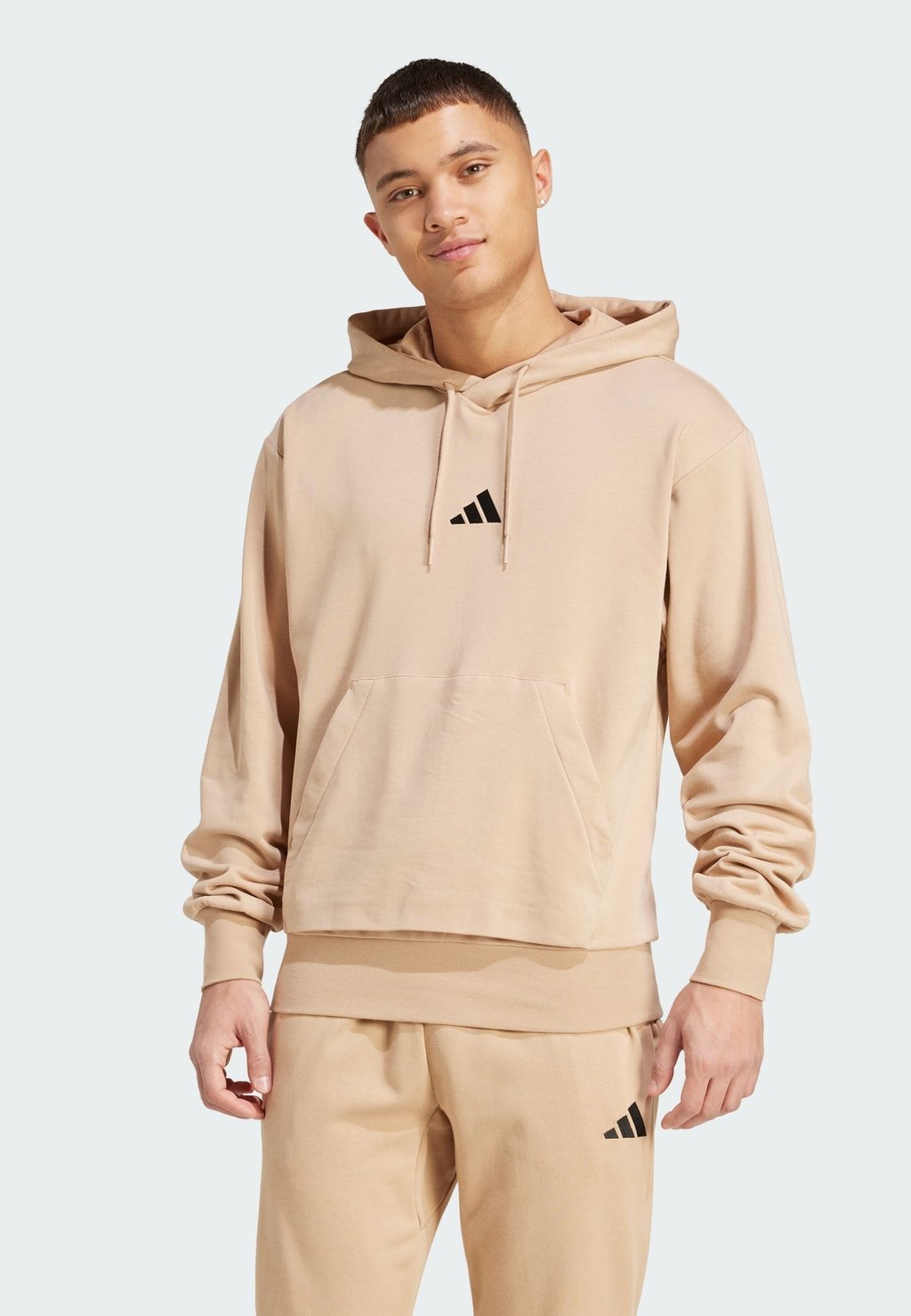 

Толстовка с капюшоном ESSENTIALS FEELCOZY Adidas Sportswear, бежевый