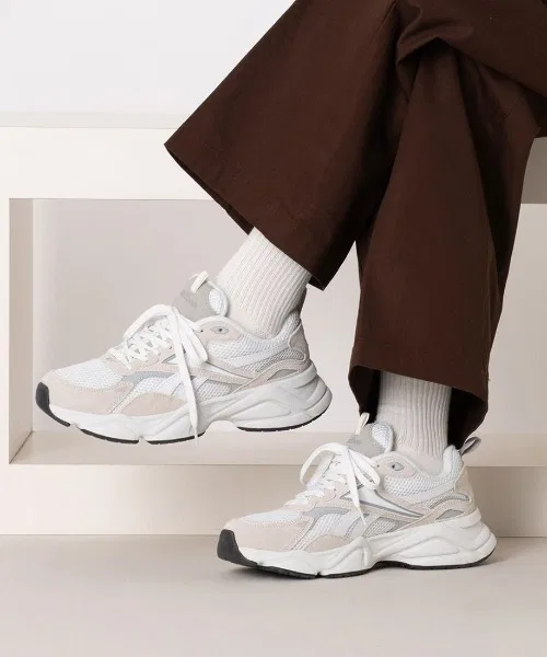 Мужские кроссовки Reebok CHARGE RUN бежевые