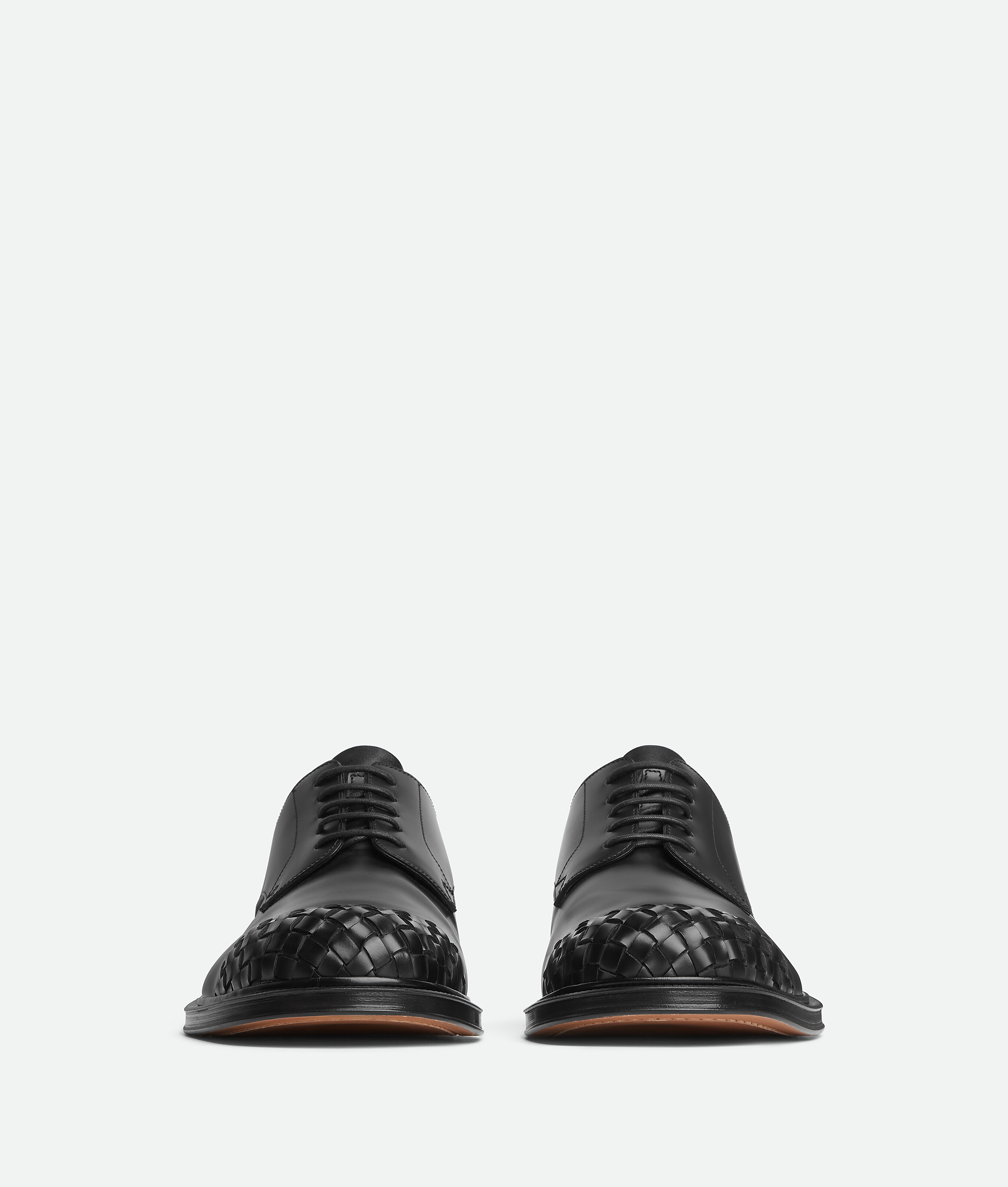 James lace-up shoe BOTTEGA VENETA, черный — фото 3