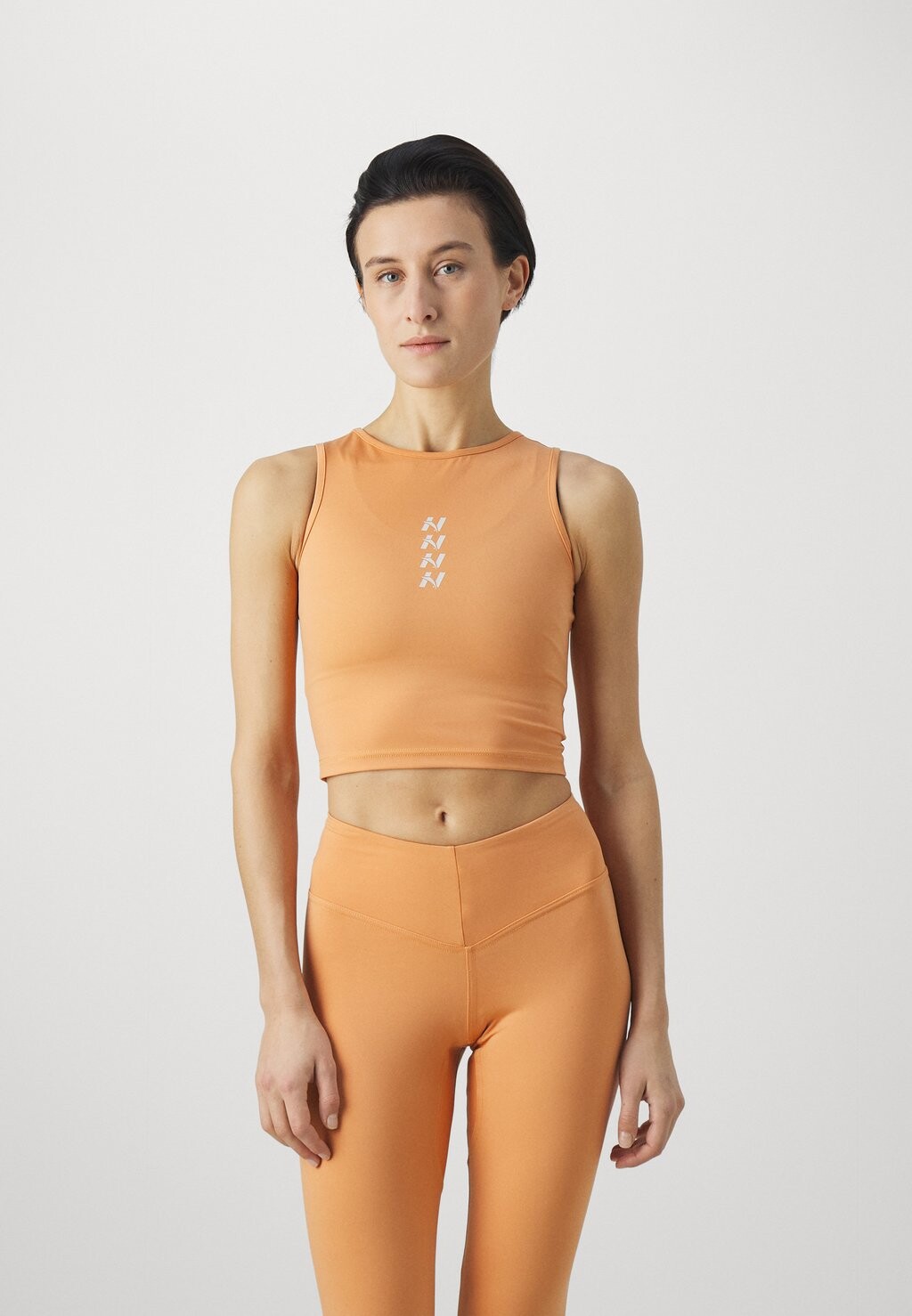 

Топ WOMENS Nebbia, цвет orange