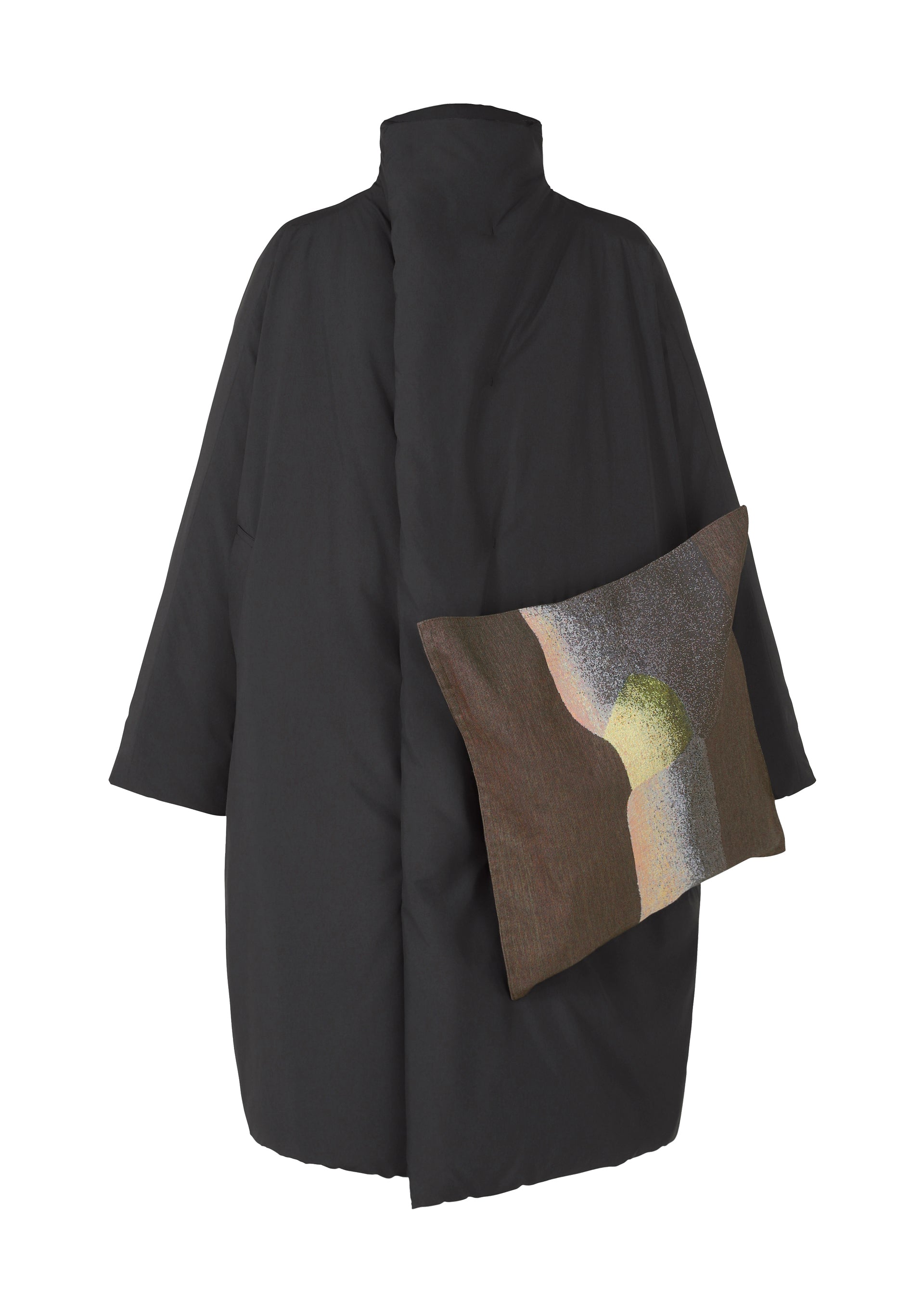 

Пальто rb_stylo-bille cushion coat Homme Plissé Issey Miyake, черный