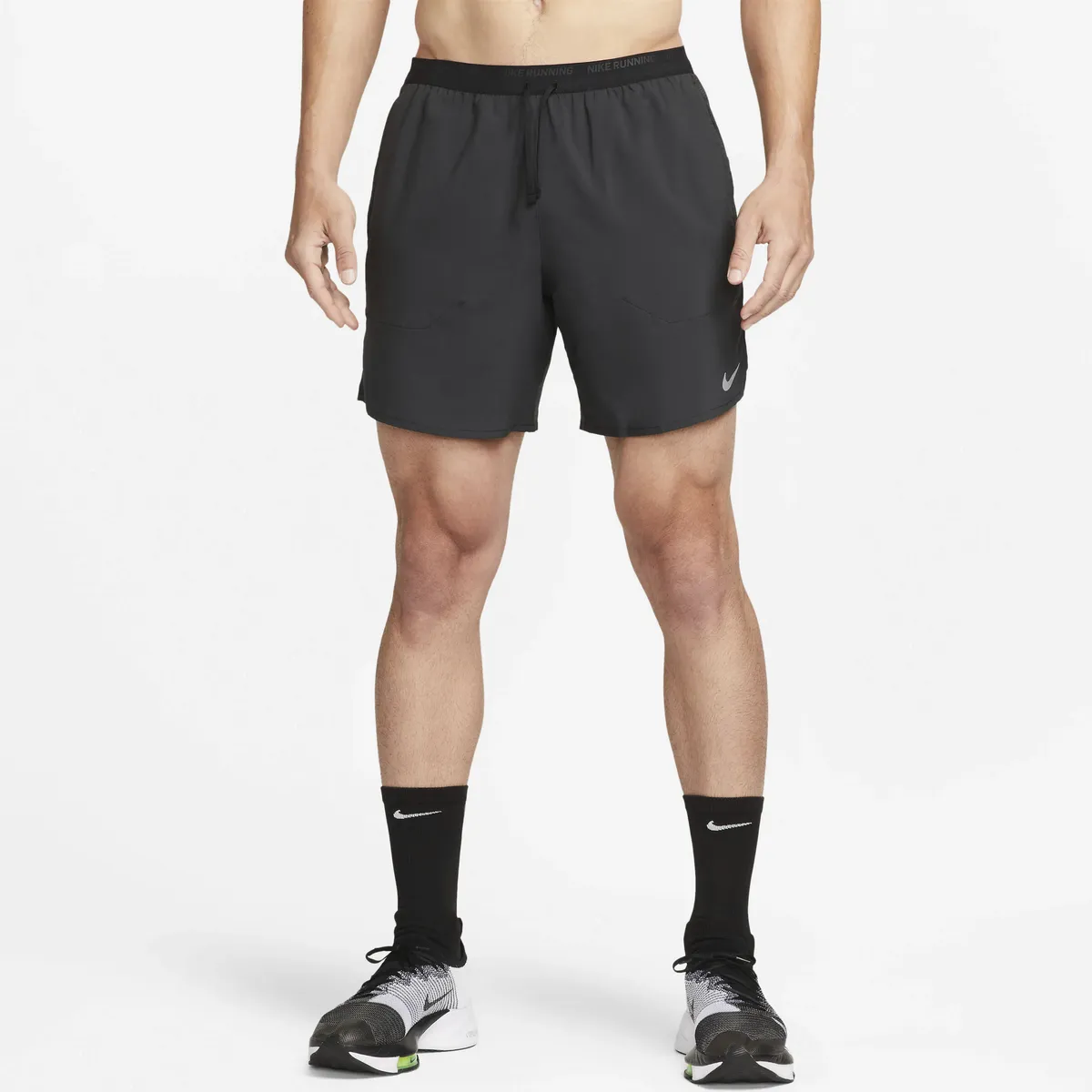 

Шорты для бега Nike "Мужские шорты для бега Dri-FIT Stride "Краткая подкладка", черный