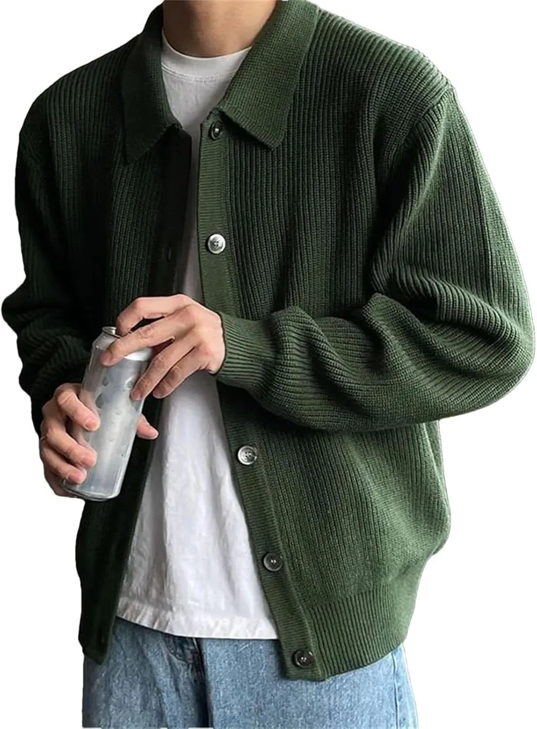 

Мужской вязаный кардиган на пуговицах