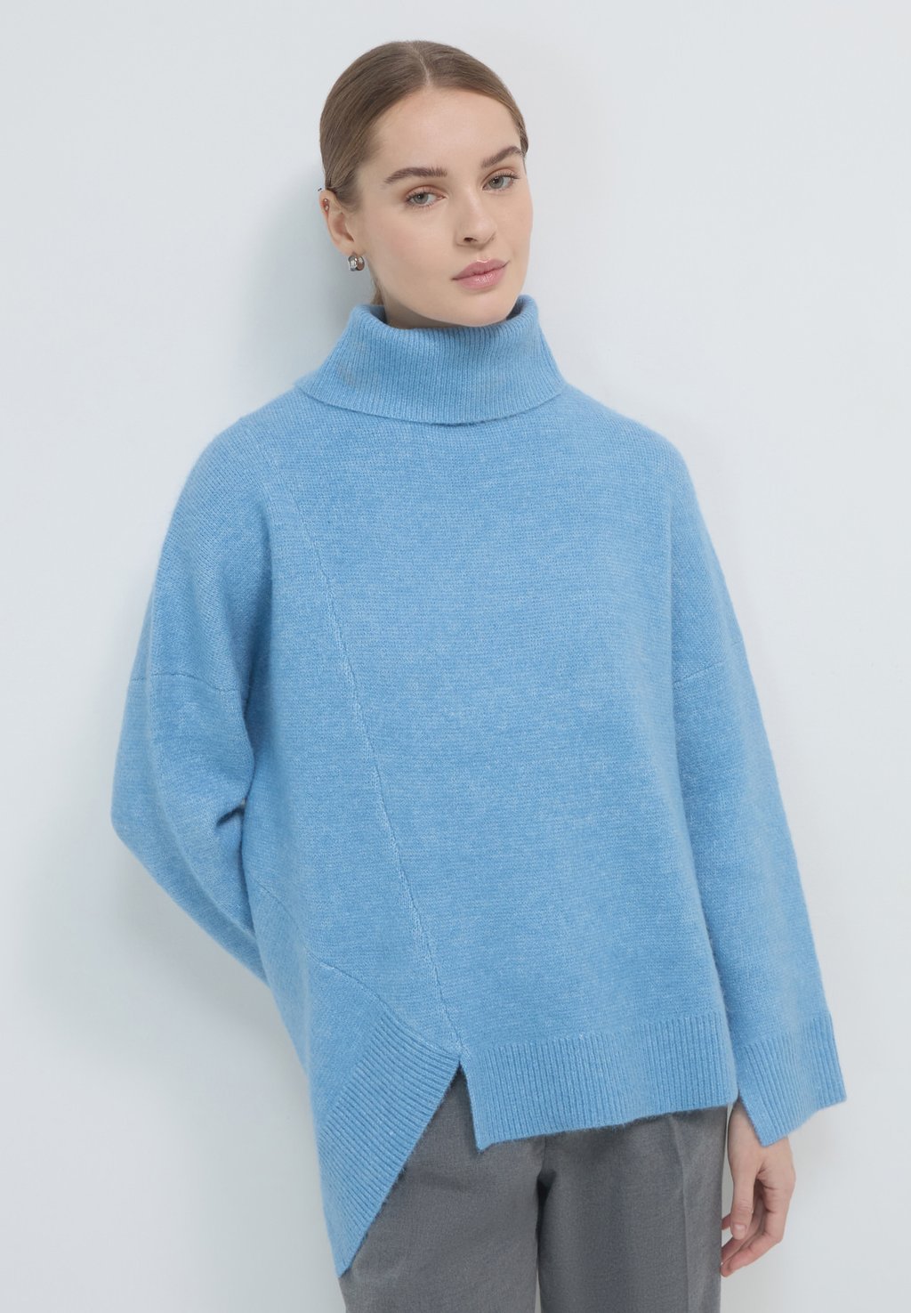 

Джемпер DOLCEVITA OVERSIZE ASIMMETRICA Calliope, синий