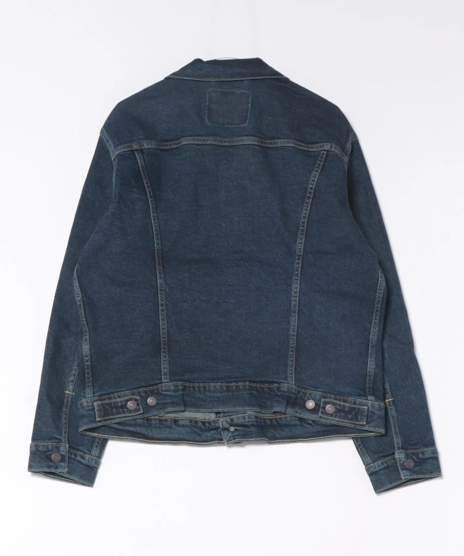 【LEVI'S】3rd TRUCKER JACKET - Классическая американская повседневная джинсовая куртка — фото 2