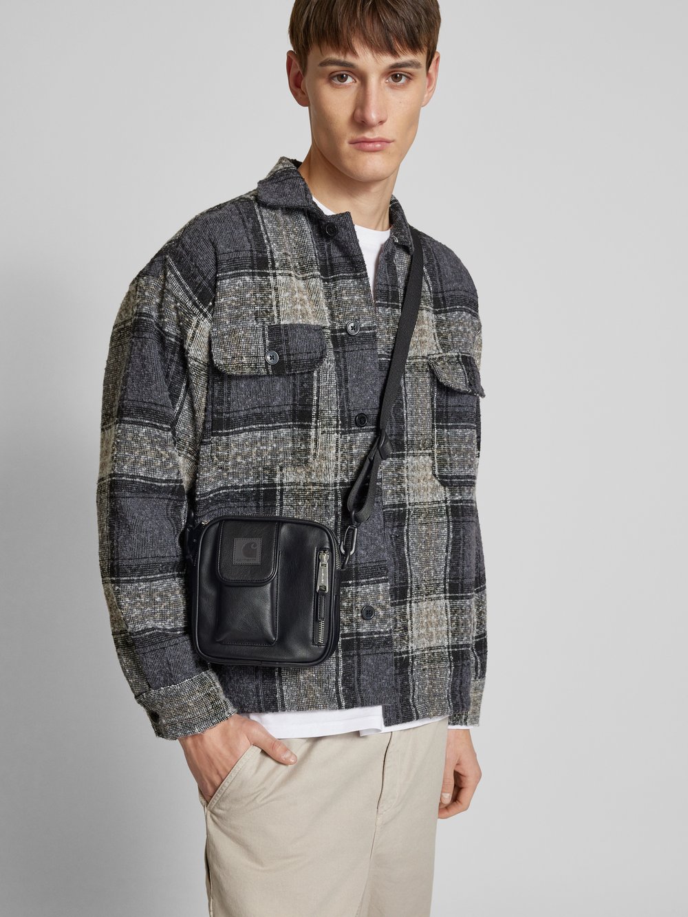 

Сумка через плечо с этикеткой-значком модель «NORWICH» Carhartt Work In Progress, черный