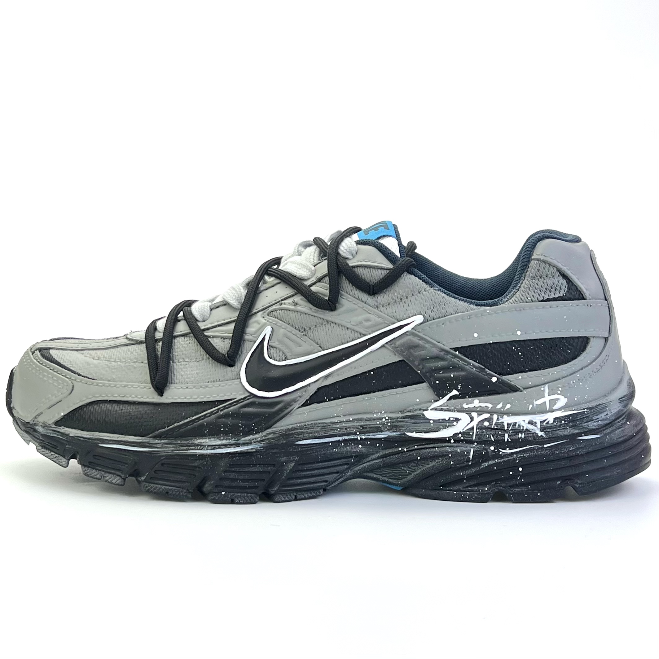 

Nike Кроссовки для бега Unisex Gray с низким верхом, амортизацией Initiator Cushioning, устойчивостью к истиранию и поддержкой