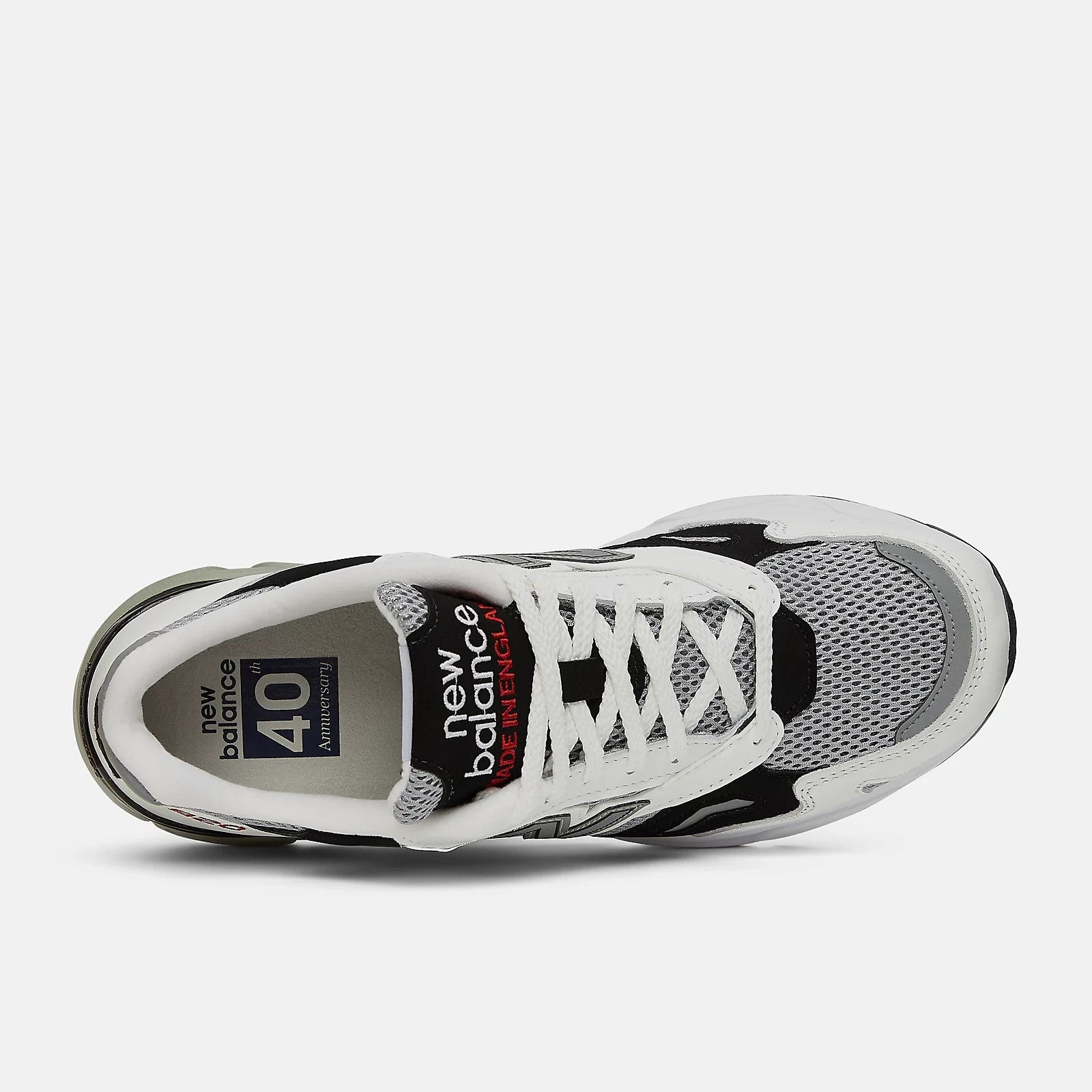 

Мужские кроссовки New Balance Made In UK 920 M920UKF, белые и серые