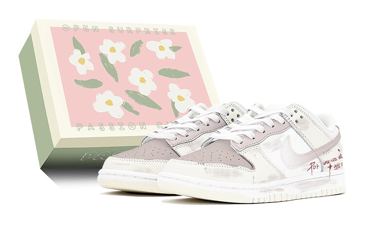 

Женские кроссовки для скейтбординга Nike Dunk, Pink