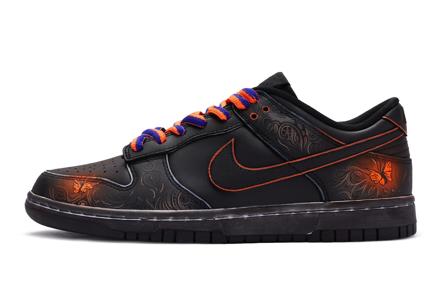 

Кроссовки Nike Dunk Skateboard Shoes Women's Low-Top Black Orange