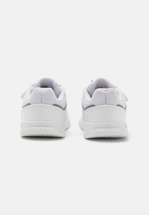 Кроссовки для бега по шоссе tensaur switch cf i унисекс Adidas Performance, Footwear White/Core Black/Grey Three — фото 3