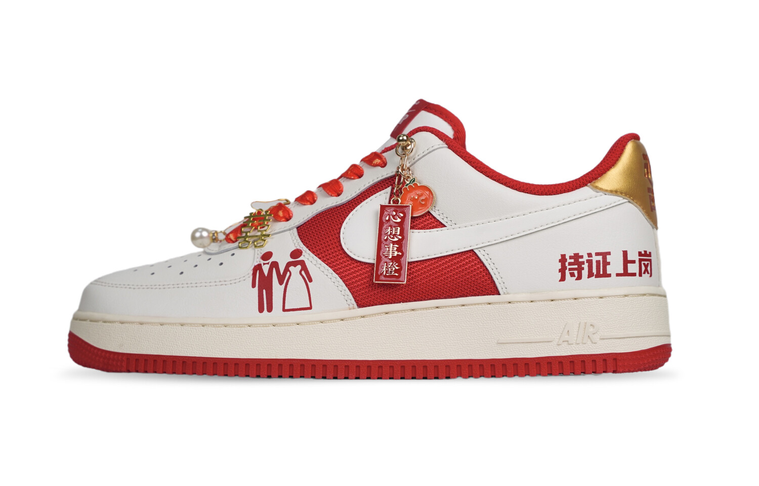 

Кроссовки Nike Air Force 1 Skateboard Shoes Unisex Low-Top Red White/Gold