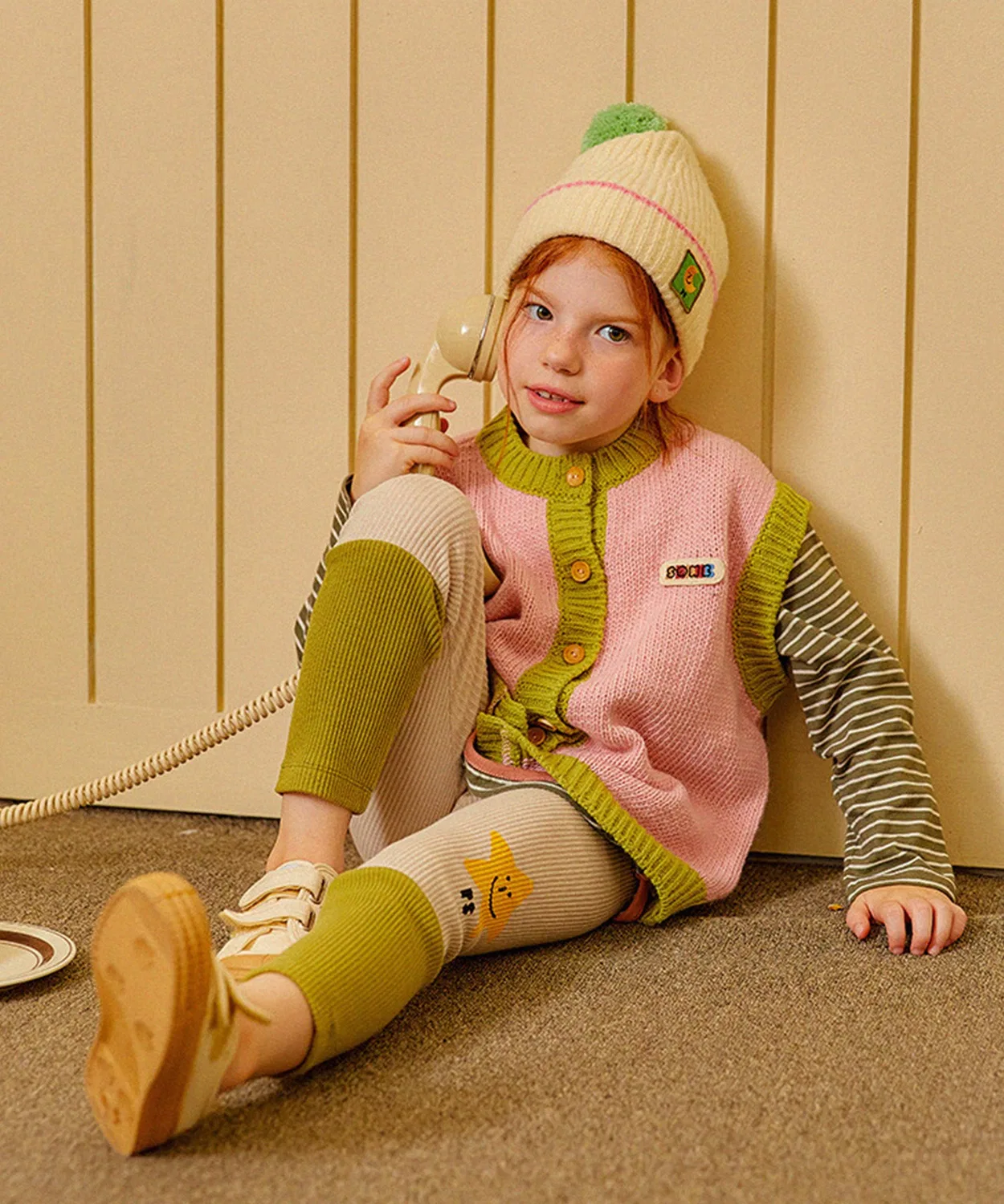 Детский вязаный жилет с рисунком aimoha-KIDS- серый — фото 4