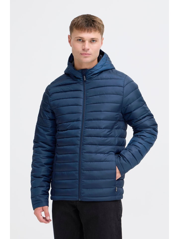 

BLEND Стеганая куртка BHRomi синего цвета