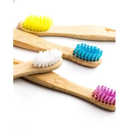

Зубная щетка Humble Brush для взрослых с мягкой щетиной, The Humble Co