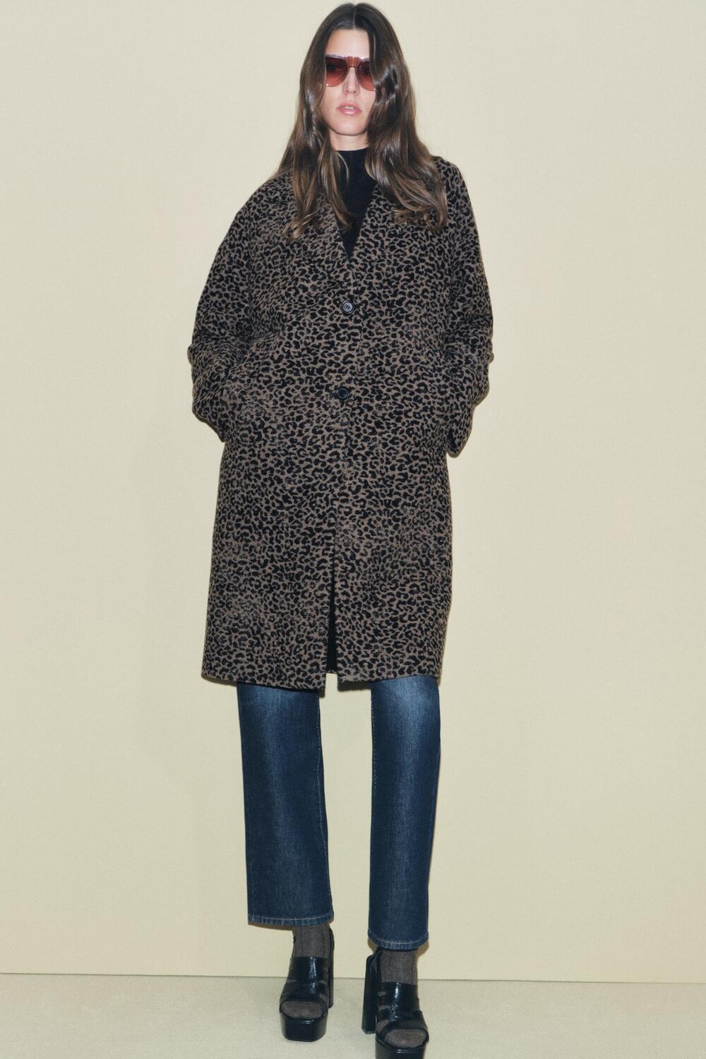 

Пальто из шерстяной смешанки с животным принтом коллекция zw ZARA, цвет leopard