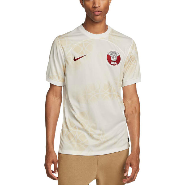 Спортивная футболка 2022 'white beach desert maroon' Nike, белый — фото 2