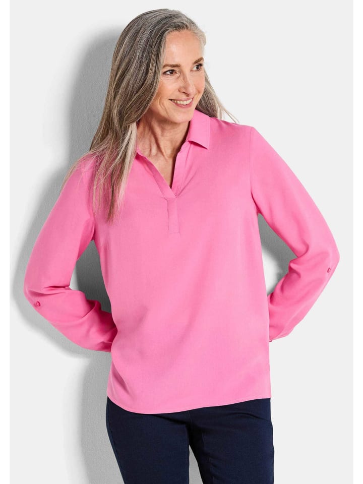 

Короткий размер: блузка-слип, классическая вискозная блузка с воротником-стойкой розового цвета. GOLDNER