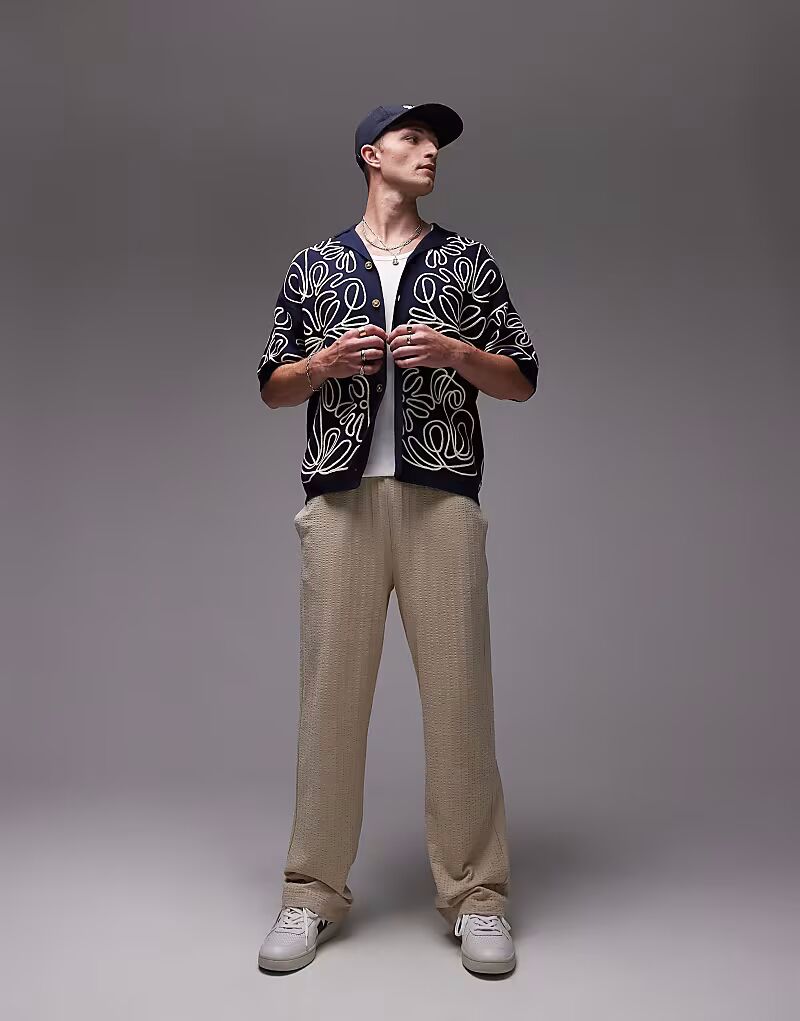 

Спортивные брюки Topman прямого кроя из сирсакера в цвете Stone