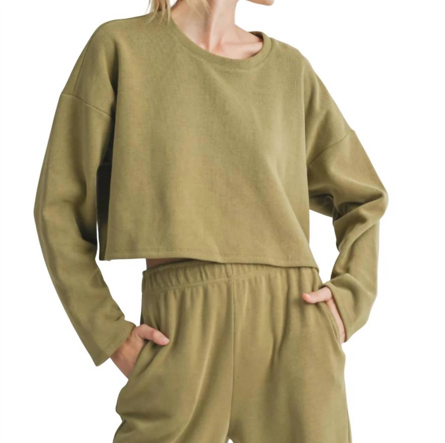 

Расслабляющий топ Stay в цвете Sage Green Sadie & Sage