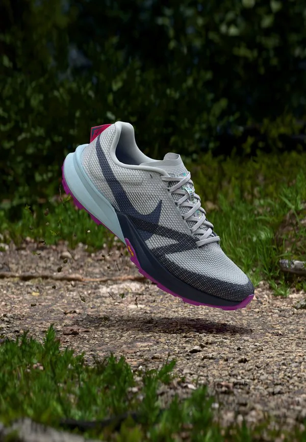Кроссовки для трейлраннинга terra kiger 10 Nike Performance, Metallic Platinum-Coloured/Midnight Navy/Sapphire/Glacier Blue