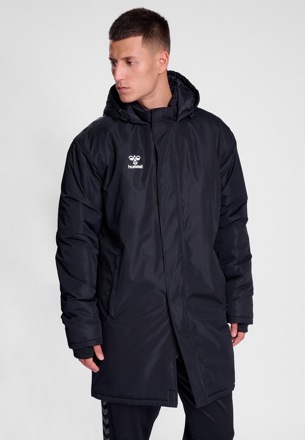 

Зимнее пальто AUTHENTIC BENCH Hummel, цвет black