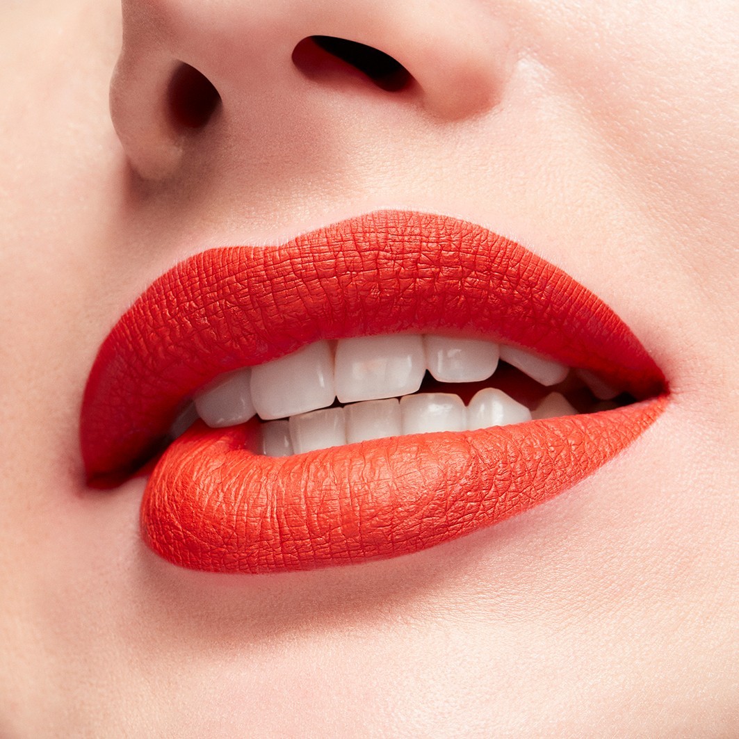 Помада для губ m·a·c locked kiss ink 24hr lipcolour Mac, gutsy, объем 5 мл — фото 4