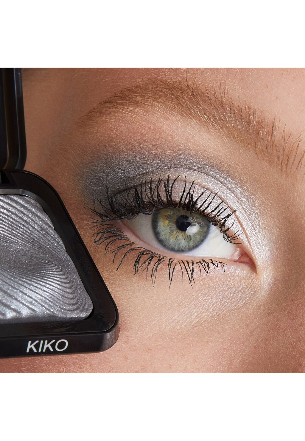 Тени для век WATER EYESHADOW 18 KIKO Milano, цвет dark grey — фото 3