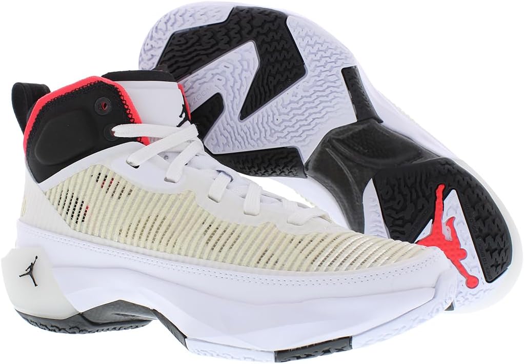 Кроссовки для мальчиков Nike Air Jordan XXXVII GS, белый/черный/красный/сиреневый — фото 4