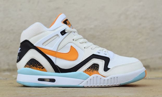 

Кроссовки Air Tech Challenge 2 'Kumquat', белый