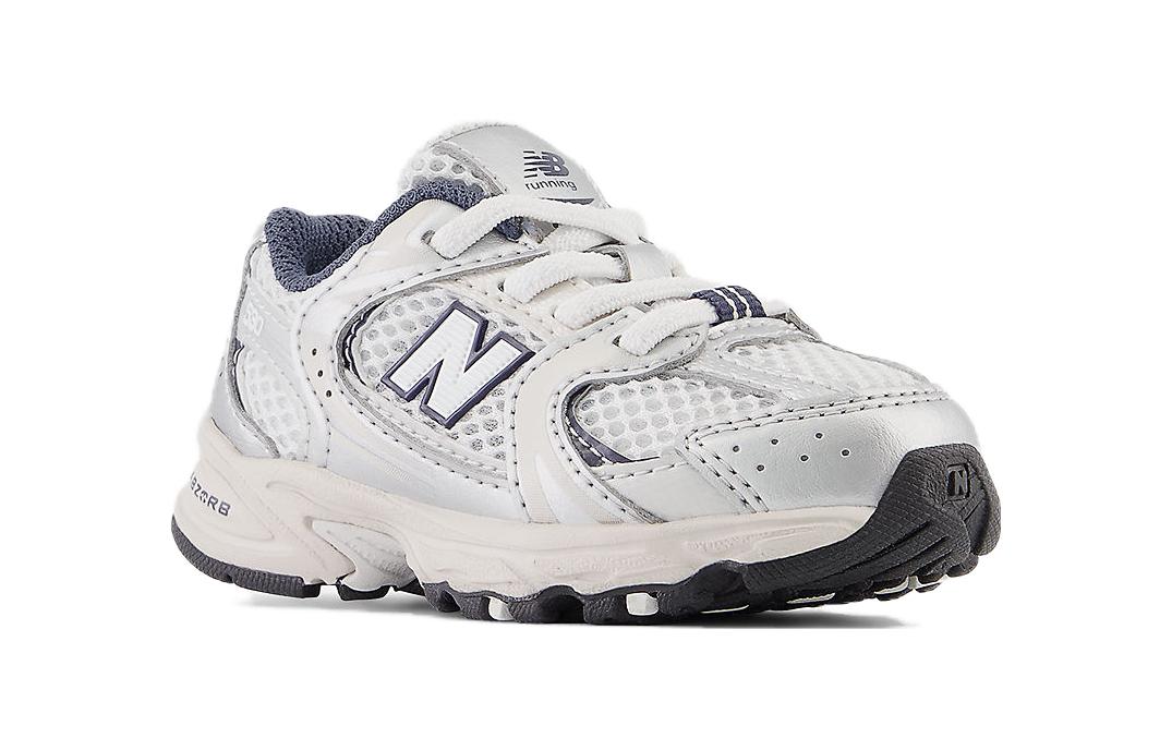 New Balance 530 — низкие ботинки для малышей в сером цвете — фото 3