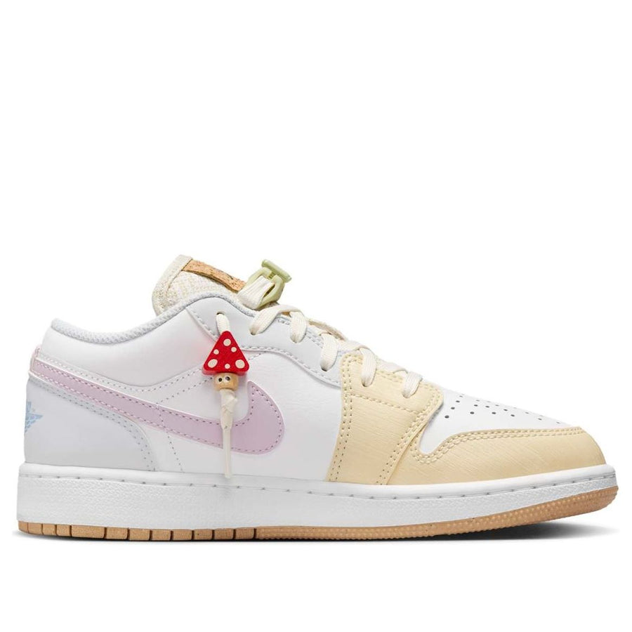 Кроссовки (GS) Air Jordan 1 Low 'Mushroom', бежевый — фото 2