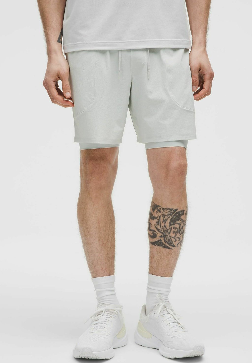 

Спортивные шорты LICENSE TO TRAIN LINED 18CM lululemon, белый