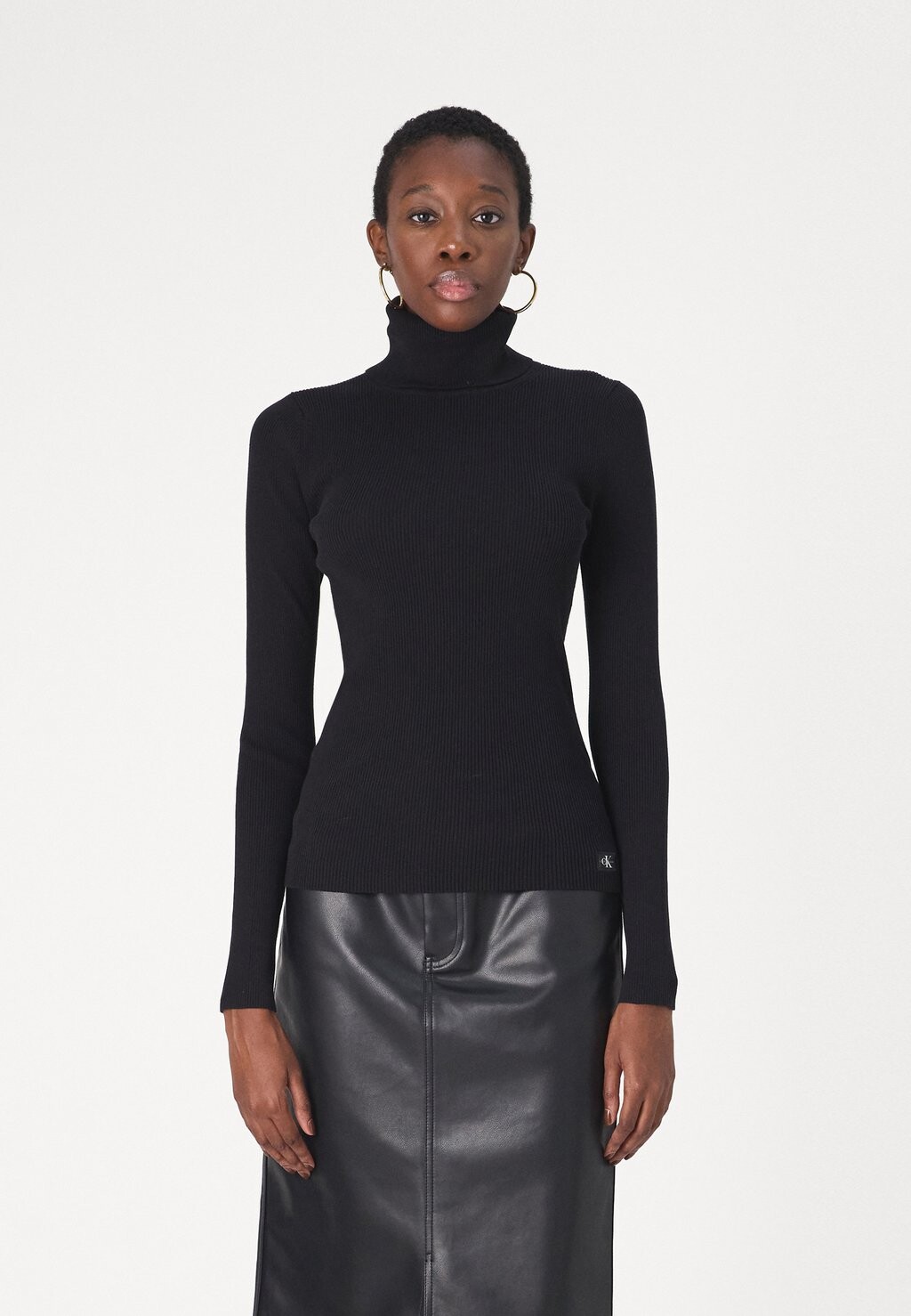 

Свитер ROLL NECK SWEATER Calvin Klein, черный