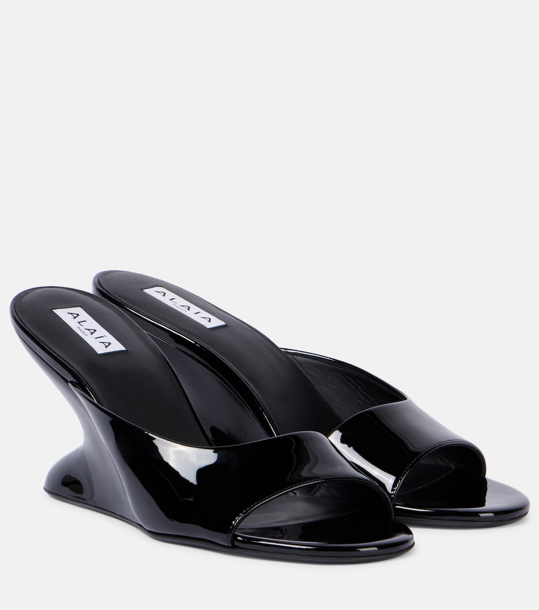 Кожаные мюли на платформе Curve 75 с лаковой отделкой Alaïa, нуар