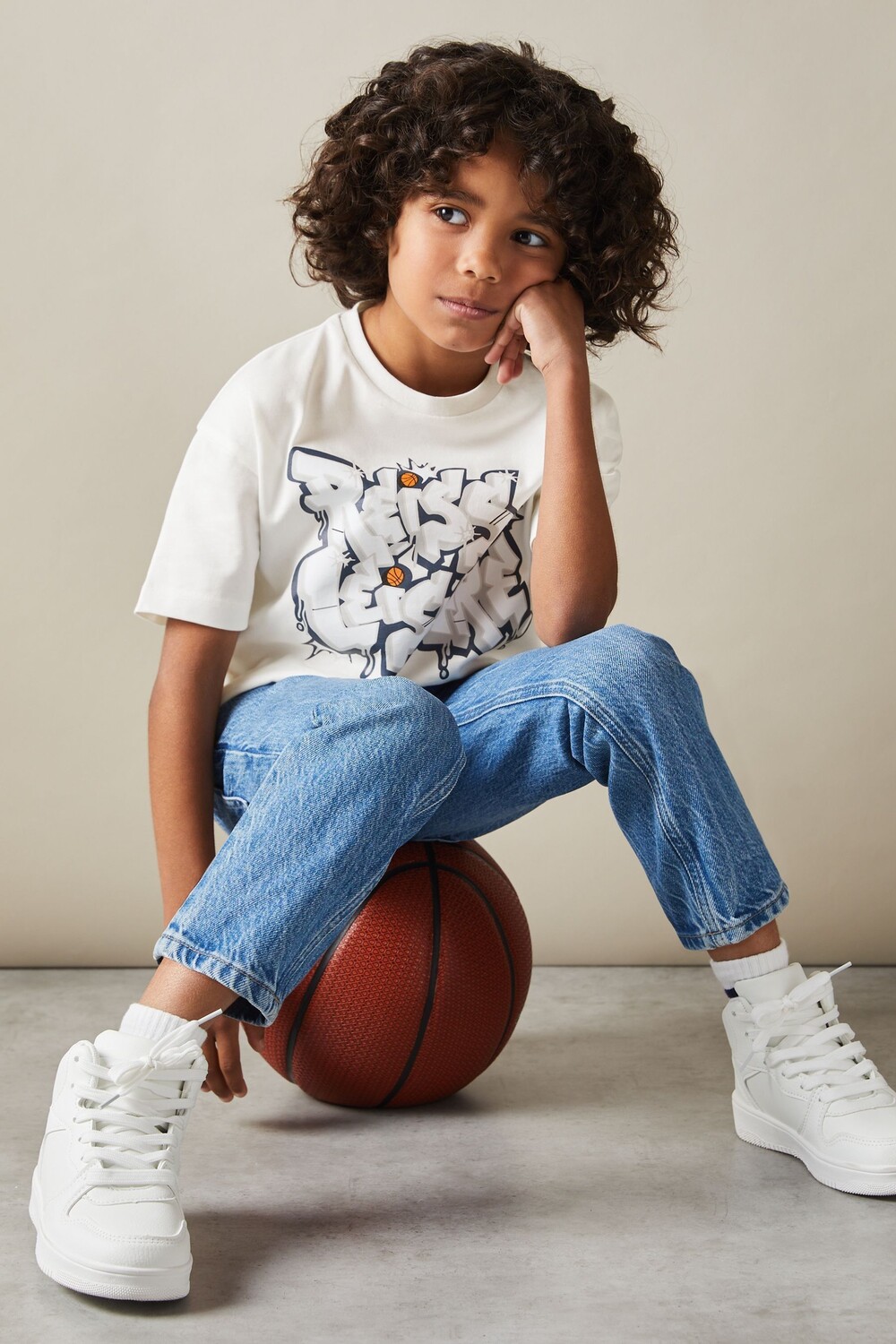

Футболка Pictor oversize с принтом граффити из 100% хлопка Reiss, белый