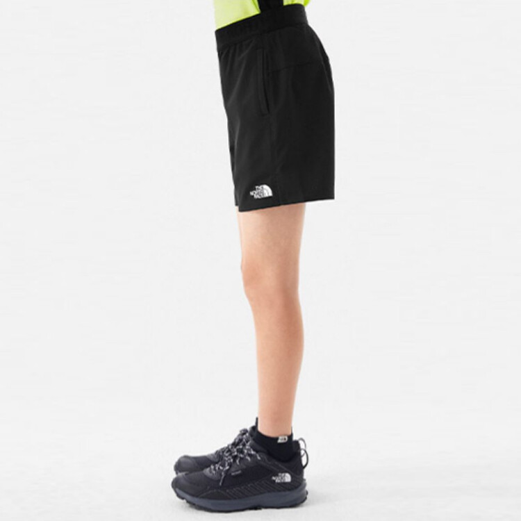Дети Шорты The North Face, черный — фото 4