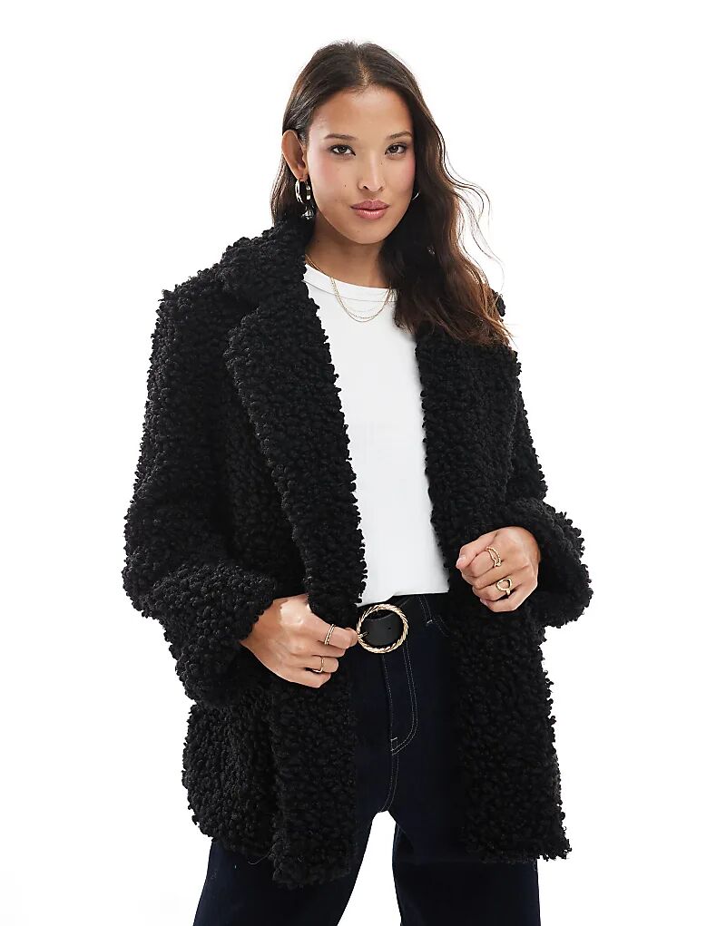 

Короткое двубортное пальто Brave Soul из искусственного меха, черного цвета