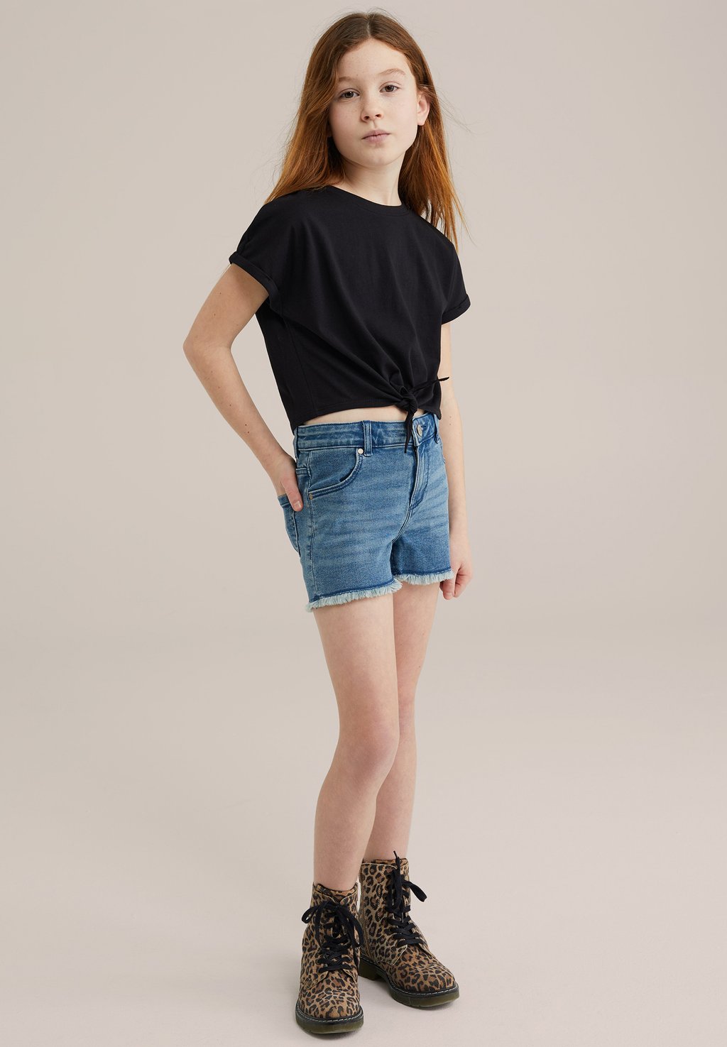 

Джинсовые шорты WE Fashion, синий