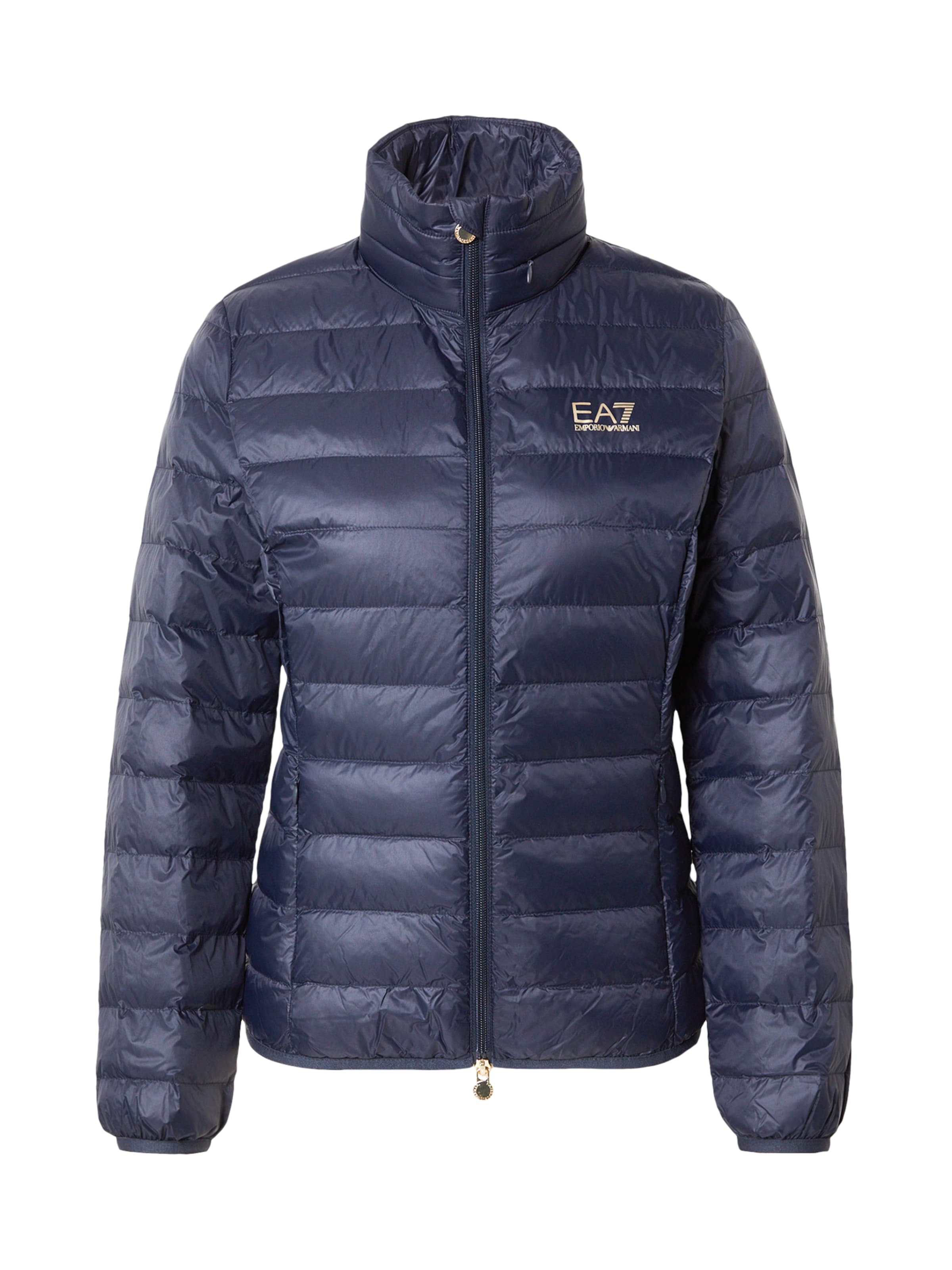 

EA7 Emporio Armani Куртка для межсезонья в цвете Navy